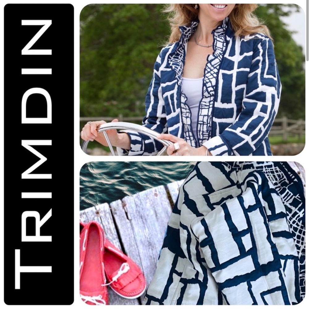 Trimdin Reversible Ruffle Jacket, Navy White, XS, NWT